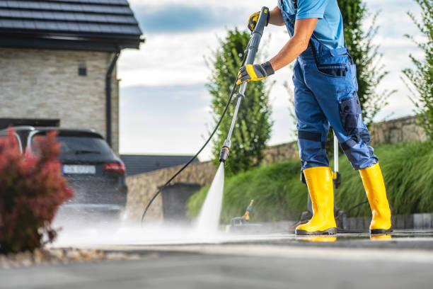 Best Driveway Pressure Washing  in Redland, TX